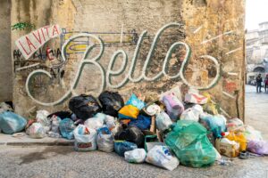 italy garbage